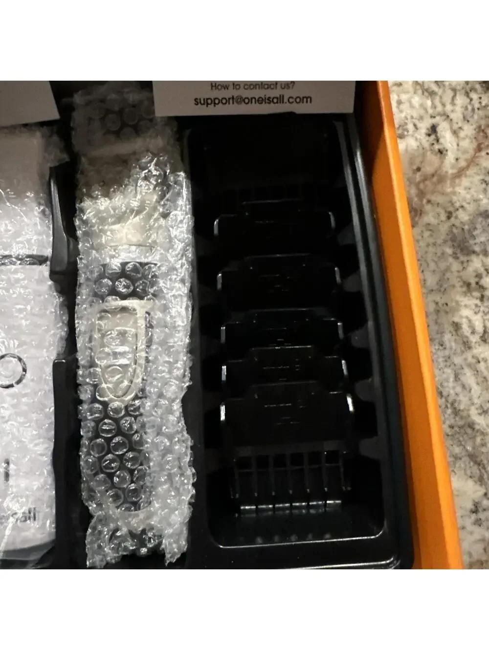 oneisall Pet Fur Clippers and Paw Trimmer - White & Silver NEW + FAST SHIPPING